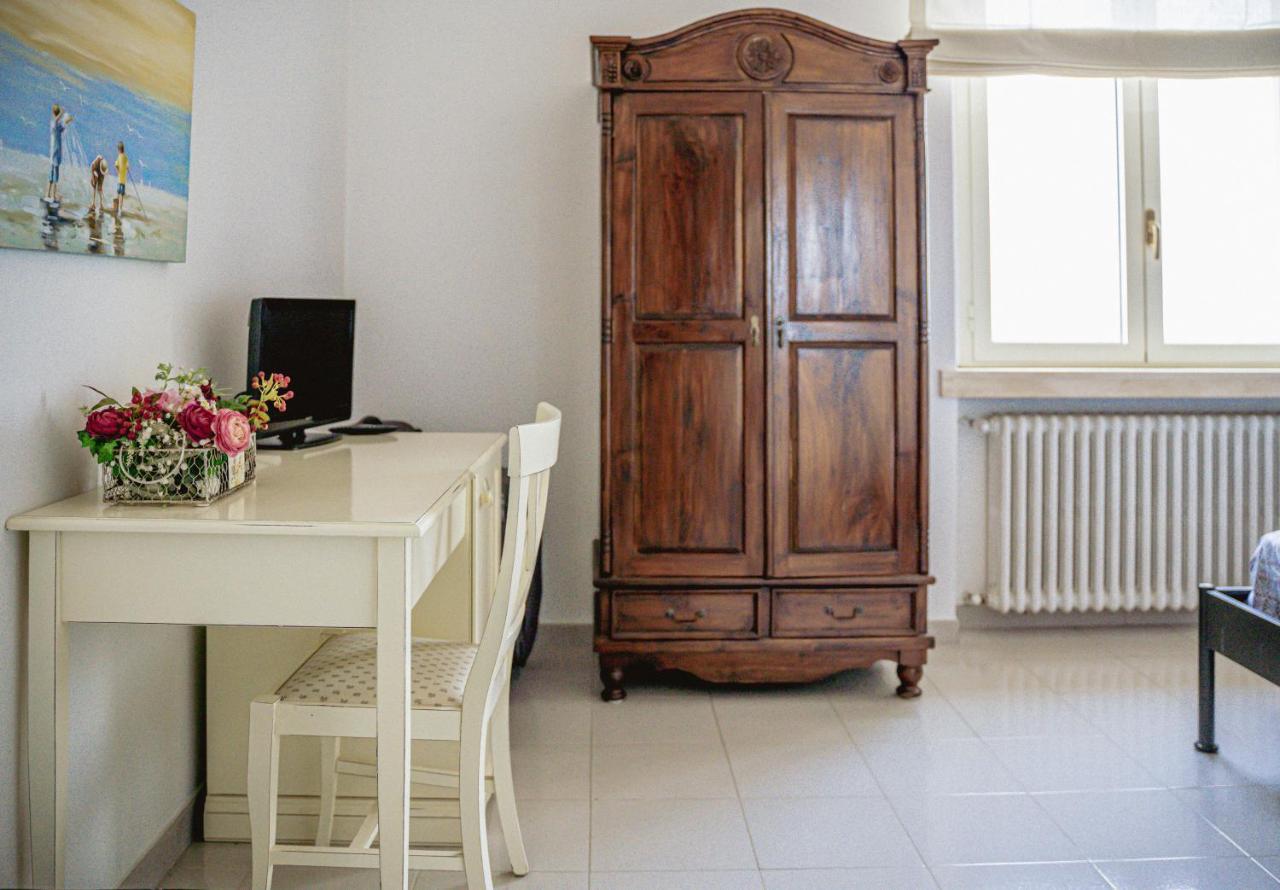 S'Ard Guest House Сассарі Екстер'єр фото