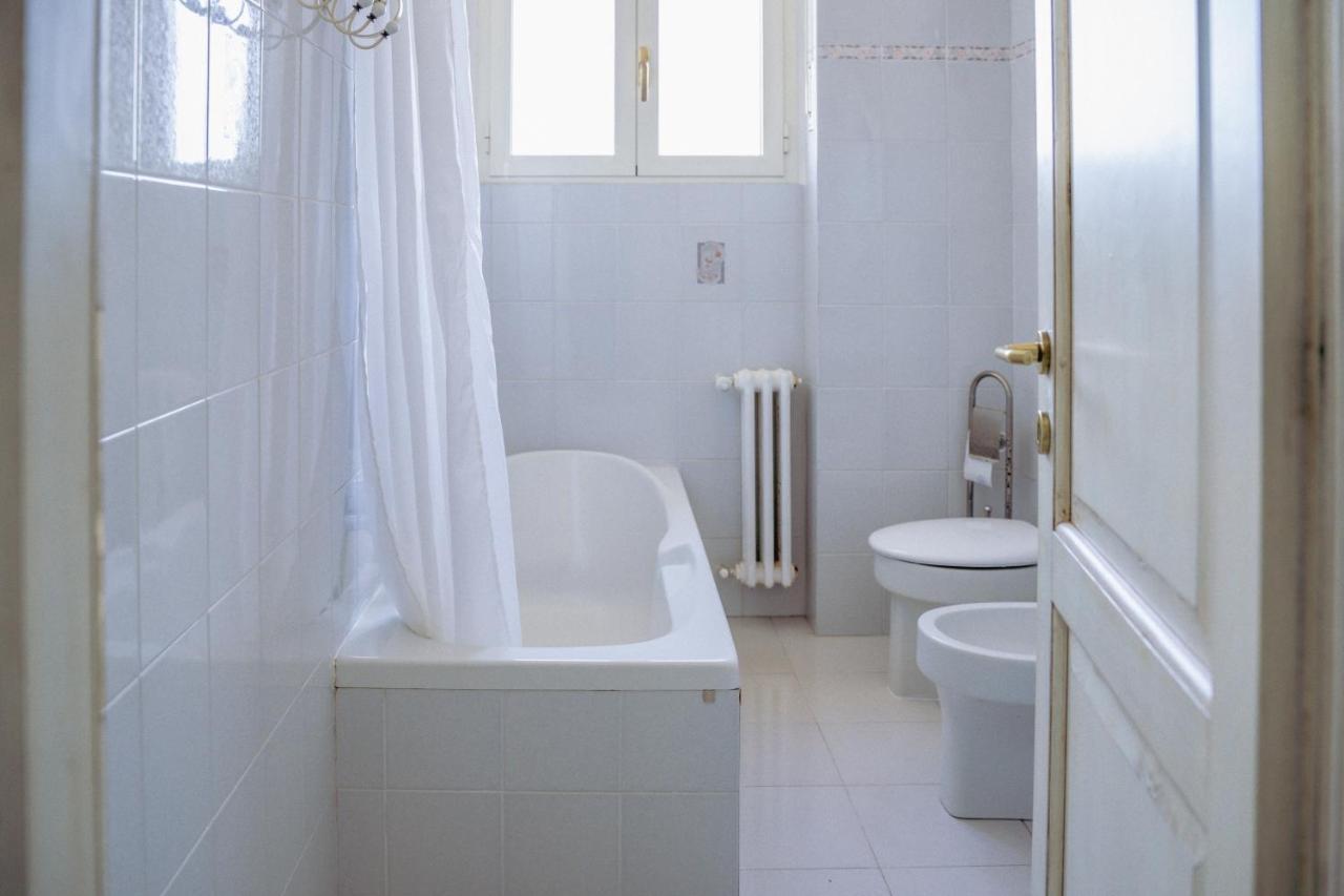 S'Ard Guest House Сассарі Екстер'єр фото