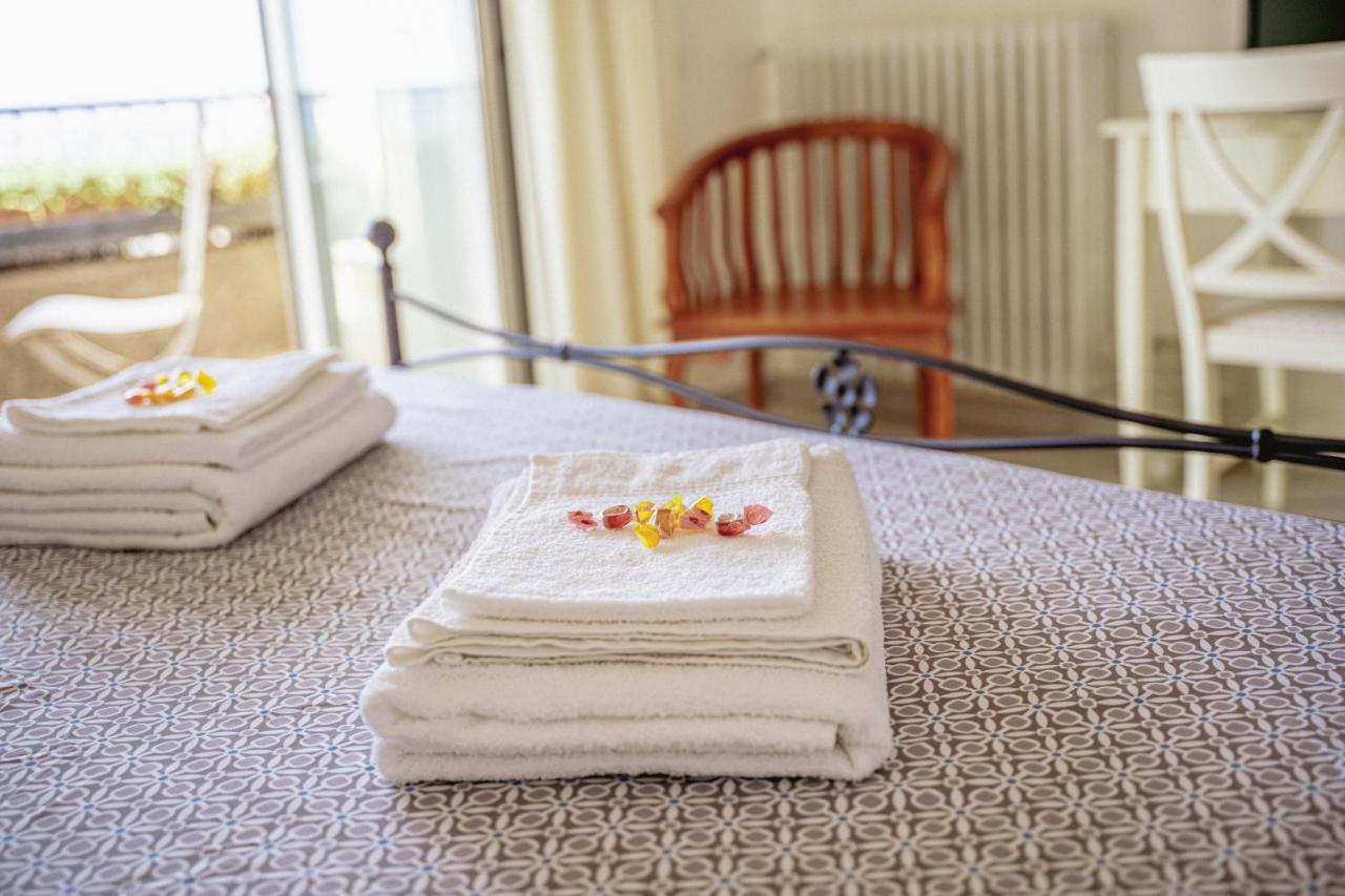 S'Ard Guest House Сассарі Екстер'єр фото